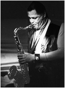 Gordon_Dexter_0207714.jpg