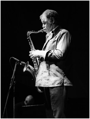 Gordon_Dexter_0215135.jpg