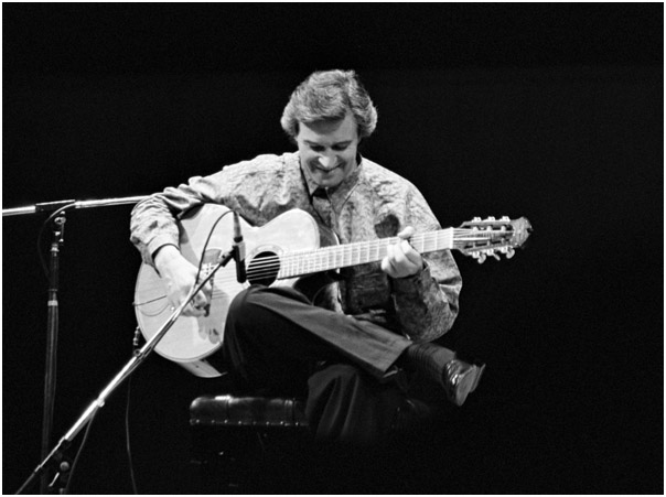 McLaughlin_John_0431315.jpg