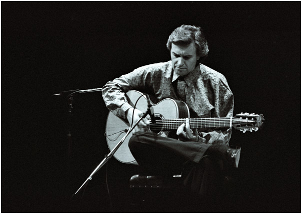 McLaughlin_John_0431323.jpg