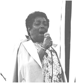 McRae_Carmen_0317530.jpg