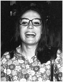 Mouskouri_Nana_0101813.jpg