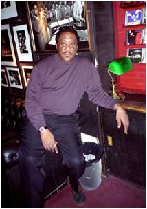 Ronnie_Scott's_Club_1197507.jpg