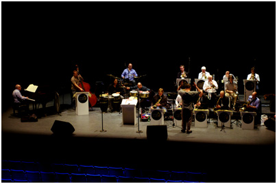 Ronnie_Scott's_Jazz_Orchestra_34627.jpg