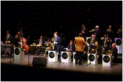 Ronnie_Scott's_Jazz_Orchestra_34697.jpg