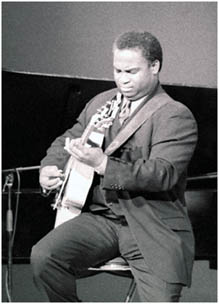 Malone_Russell_1083823.jpg