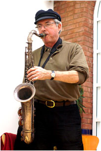 Watt_Robin_22829.jpg