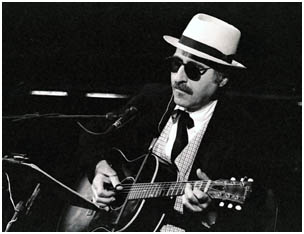 Redbone_Leon_1202315.jpg