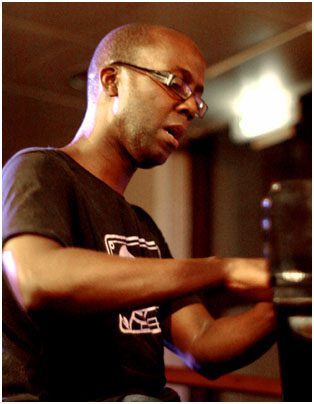 Mitchell_Robert_32536.jpg